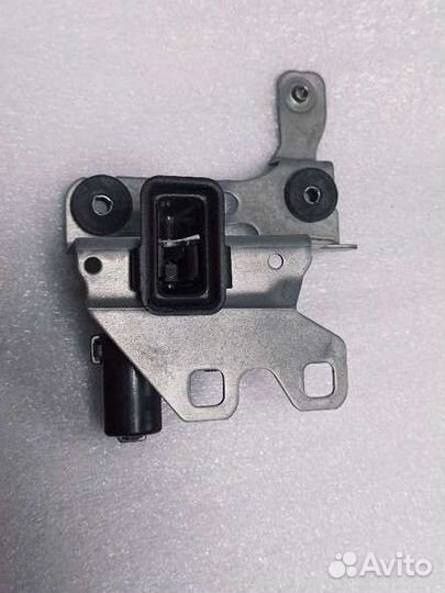 Замок заднего стекла багажника BMW G21/G81+LCI
