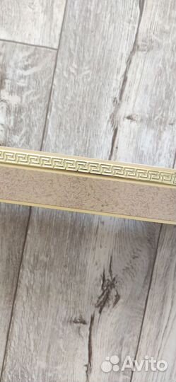 Карниз потолочный бу