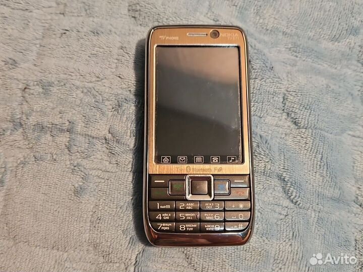 Nokia 2300