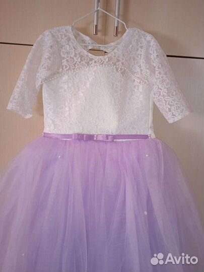 Платье нарядное, р.134