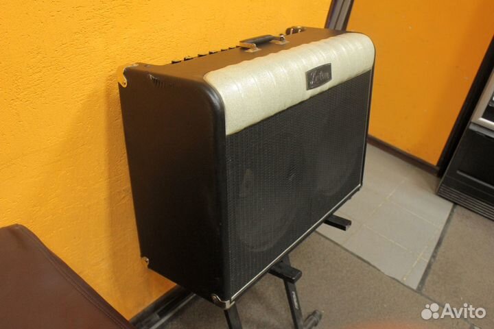 Kustom ‘72 Coupe Tube Amp Combo