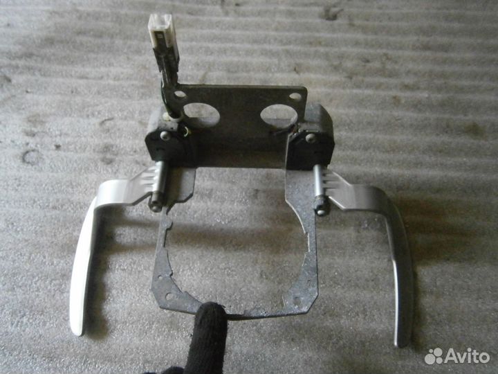 Подрулевые лепестки Mitsubishi Lancer 10 Мицубиси