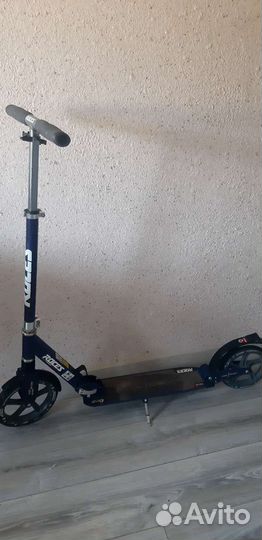 Самокат взрослый roces