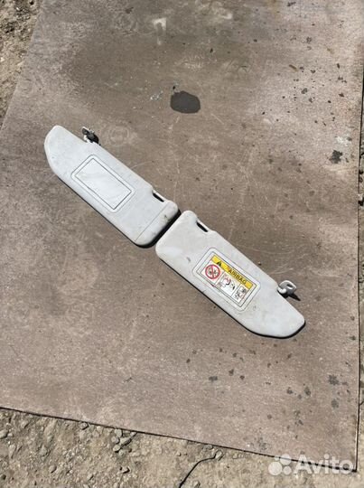 Солнцезащитные козырьки LADA Vesta