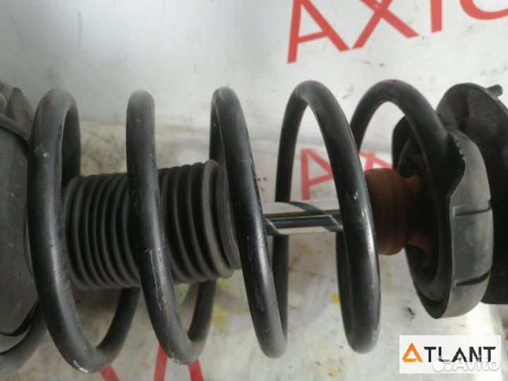 Стойка подвески передний правый volvo V70