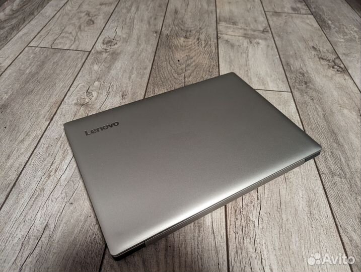 Ноутбук Lenovo Ryzen 5 2500/Radeon 540/240SSD/6RAM