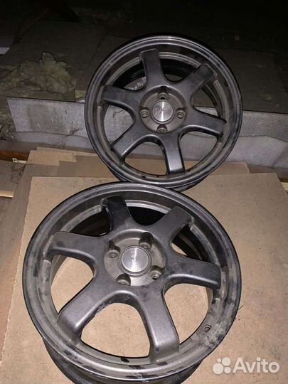 Передние сиденья