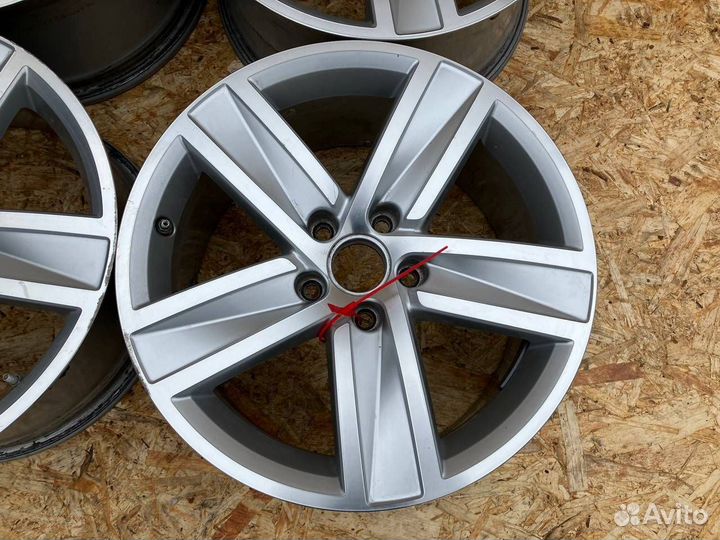 Диск литой, Volkswagen Passat CC 2008