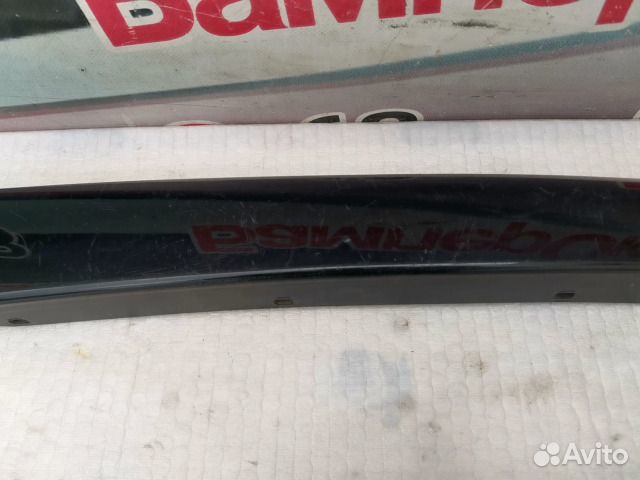 Молдинг лобового стекла передний левый Skoda Fabia