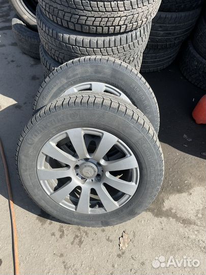 Continental ContiWinterContact TS 830 P 215/60 R16