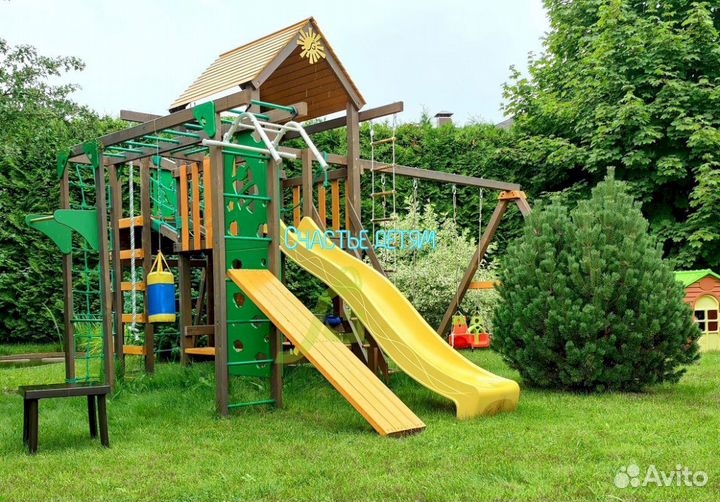 Детская площадка для разных возрастов