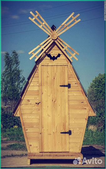 Дачный туалет деревянный NAD