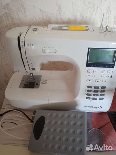 Швейная машина astralux