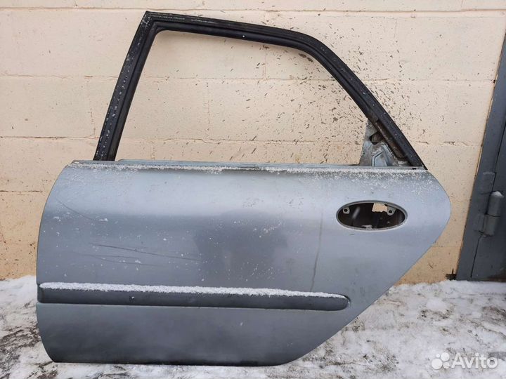 Дверь renault laguna 1