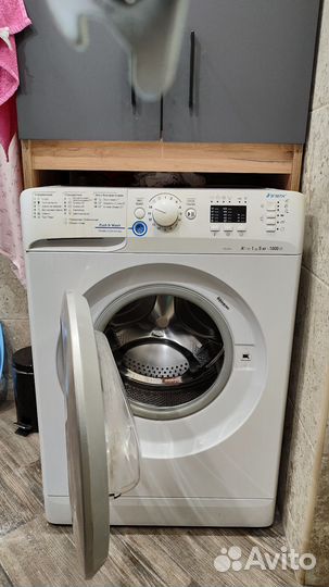 Стиральная машина indesit 5кг