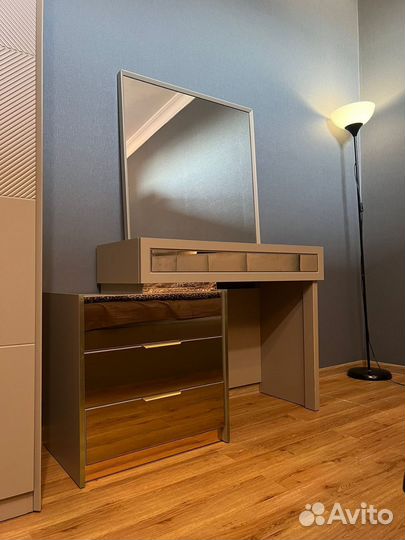 Спальный гарнитур Марта