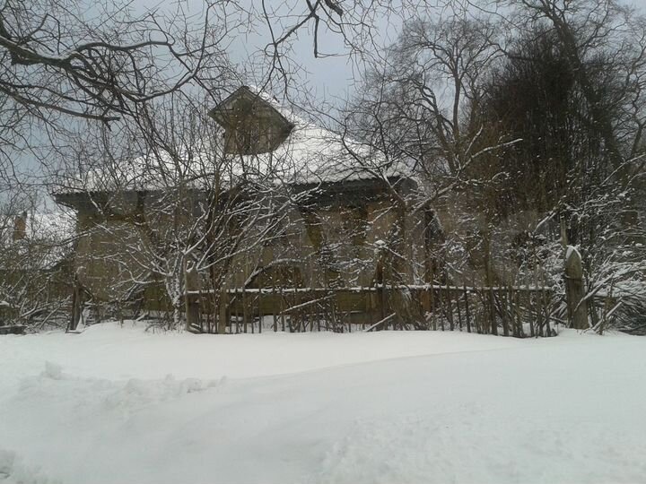 Дом 35,8 м² на участке 6 сот.