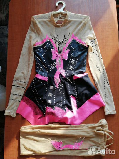 Гимнастический костюм