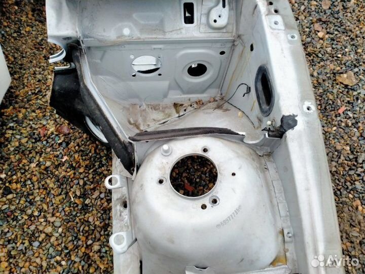 Кузов левый Bmw 523I Левый Руль Пробег:38000 Км