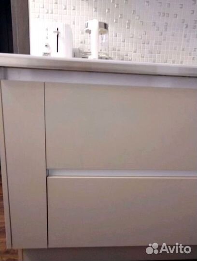 Кухня современная на заказ.Доставка и сборк