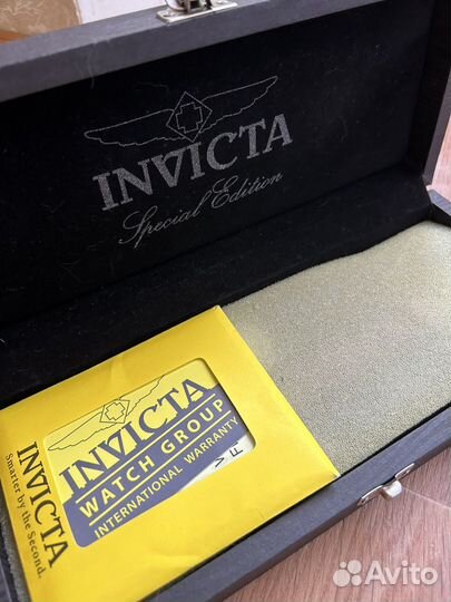 Часы invicta