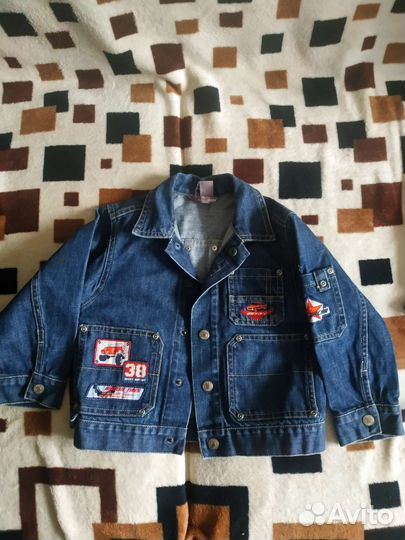 Джинсовая куртка