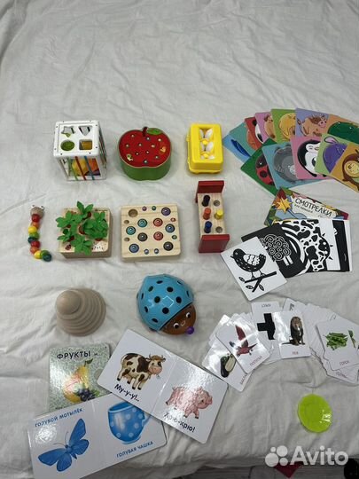 Развиваюшие игрушки монтессори пакетом с книгами