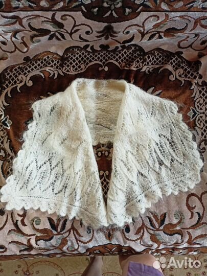 Женский пуховый шарф палантин шаль