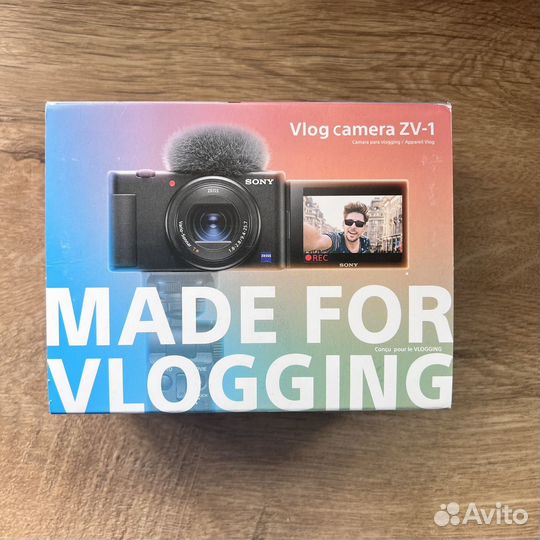 Новая камера Sony vlog camera ZV-1