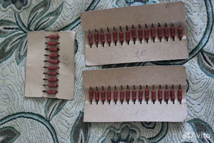 Радиодетали. Цена в описании