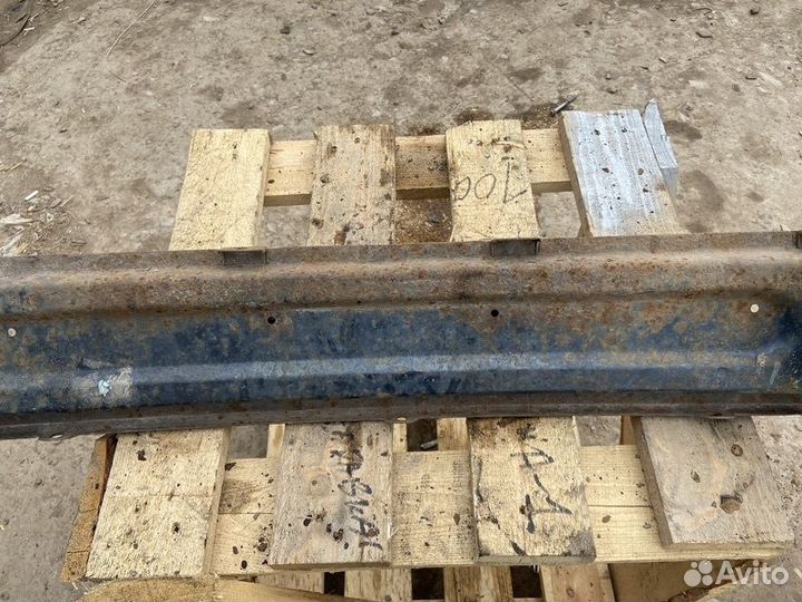 Усилитель бампера передний Chevrolet Lanos