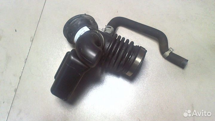 Патрубок воздушного фильтра Nissan Primera P12, 20