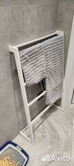 Вешалка для полотенец напольная