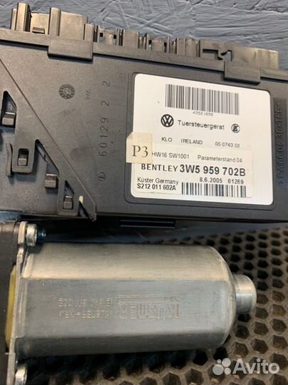 Мотор стеклоподъемника передний правый Bentley