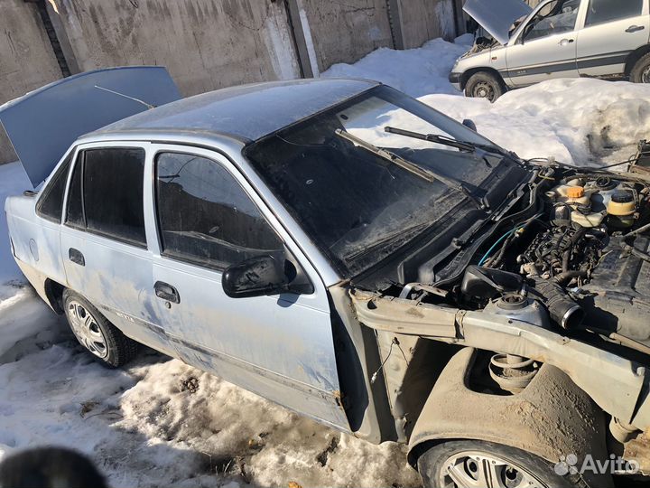 Автомобиль в разбор на Daewoo Nexia 2 F16D3 2011г