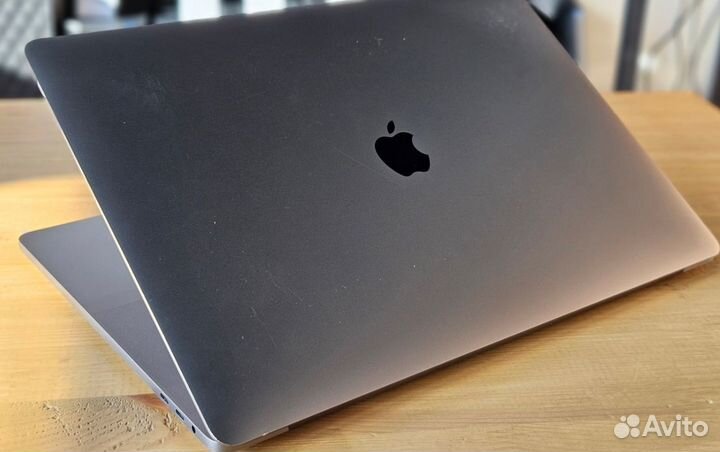 Ноутбук Apple MacBook Pro 15 Core i7/ 16 Гб DDR3L