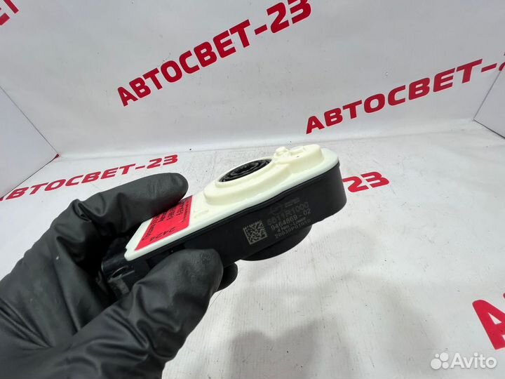 Bmw X5 G05 X7 G07 G30 G20 Моторчик Жалюзи 2424