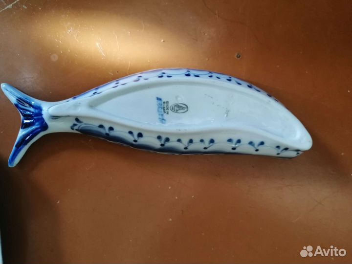 Шкатулка с крышкой