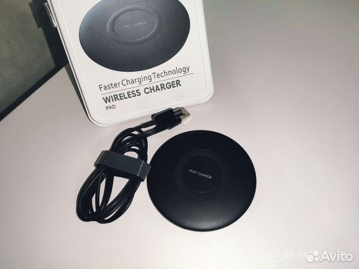 Беспроводное зарядное устройство Samsung