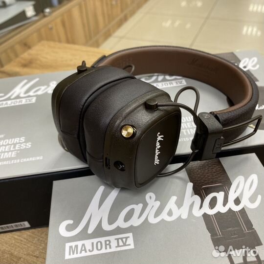 Беспроводные наушники Marshall Major IV