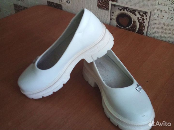 Туфли для девочки к школе