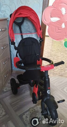 Детский велосипед с родительской ручкой