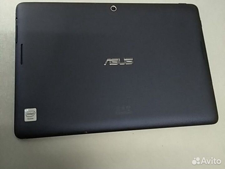 Планшет. Модель ME302C. Зарядник есть