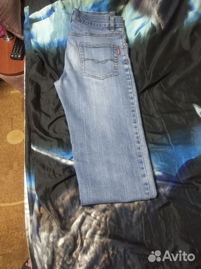 Джинсы Vicucs р48
