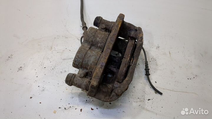 Суппорт Mercedes Sprinter, 2006