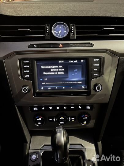 Отделка, пластик салона, центральная консоль