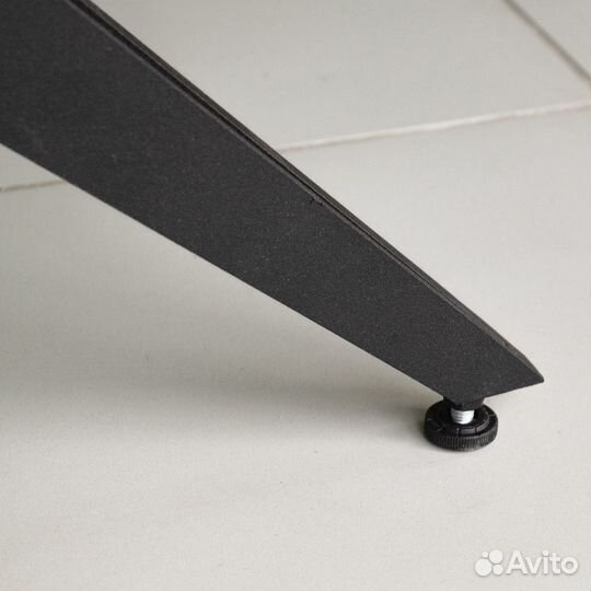 Стол мэт 1100