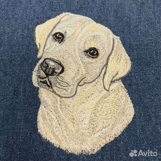 Машинная вышивка на одежде