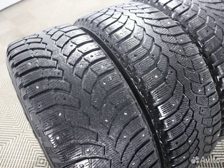 Bridgestone blizzak spike 01 205/60 R16