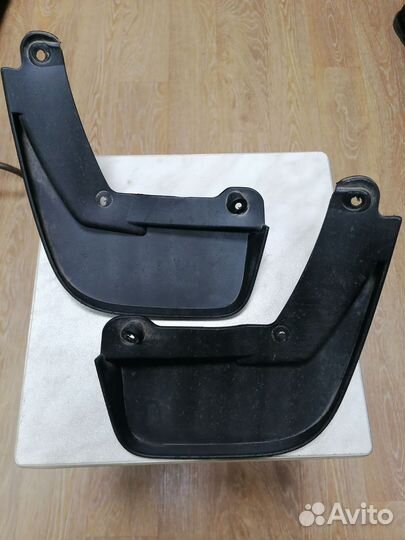 Комплект брызговиков из 4х шт на логан степвей